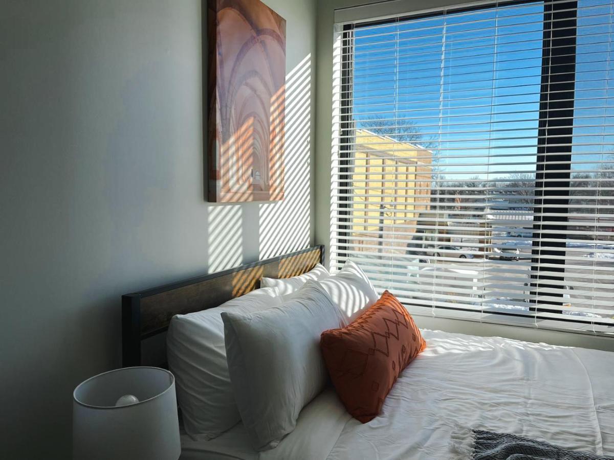Sleepover Studio Apartments Des Moines Extérieur photo